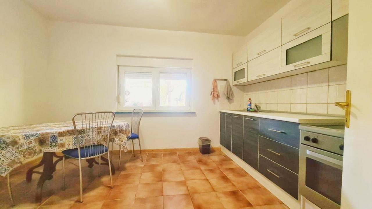 Apartments Discovery 2 루브스키 외부 사진
