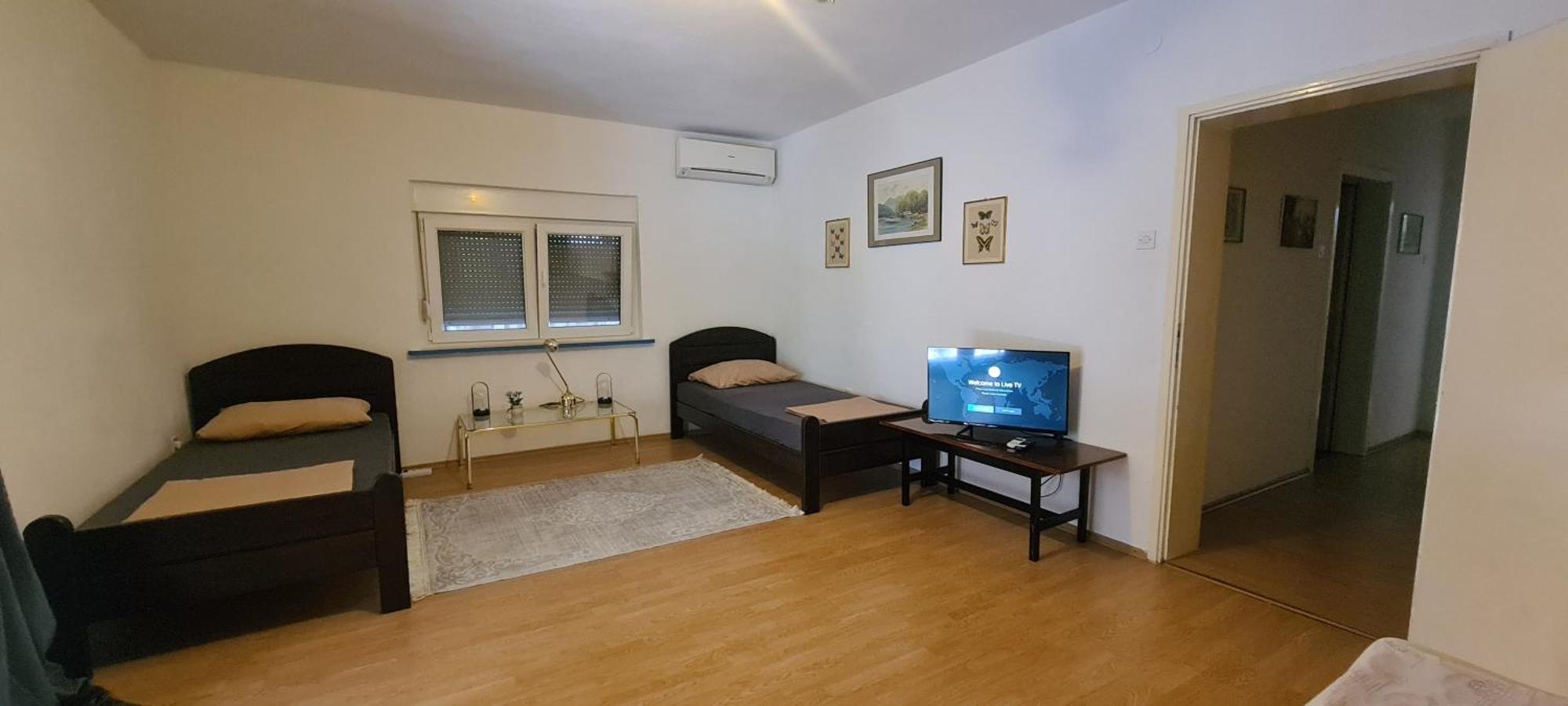 Apartments Discovery 2 루브스키 외부 사진